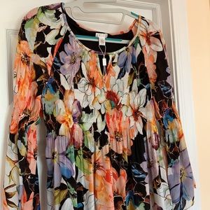 Flowy bell sleeve babydoll dress